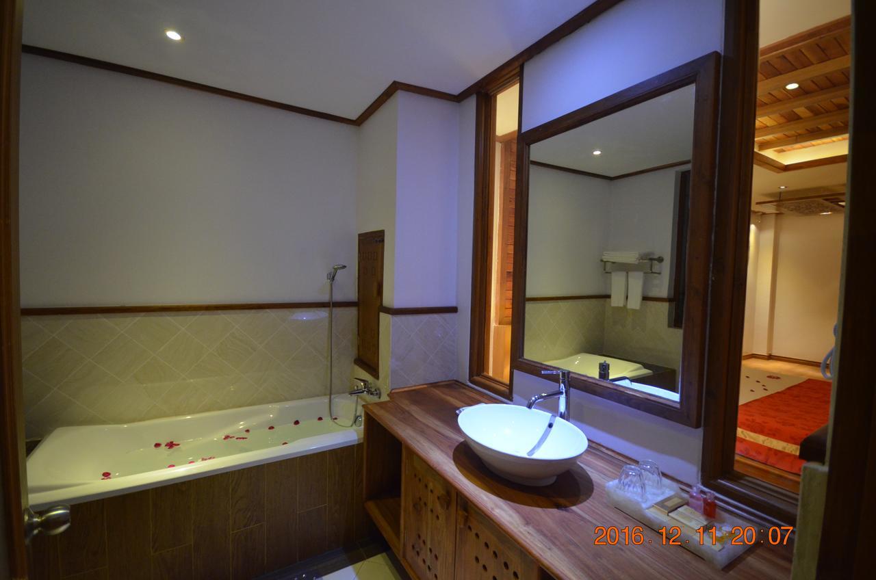 Hotel Thipaw Hsipaw Exterior foto